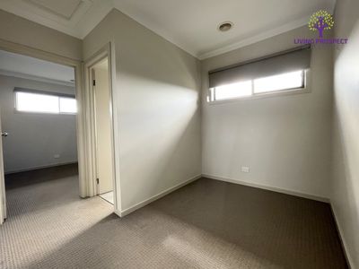 1 / 5 Equine Court, Tarneit