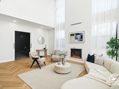 45  Almandin Street (THE GABLES), Box Hill