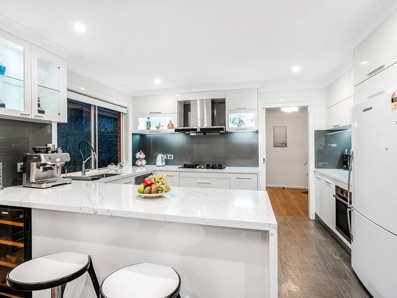 13 Scenic Grove, Glenwood