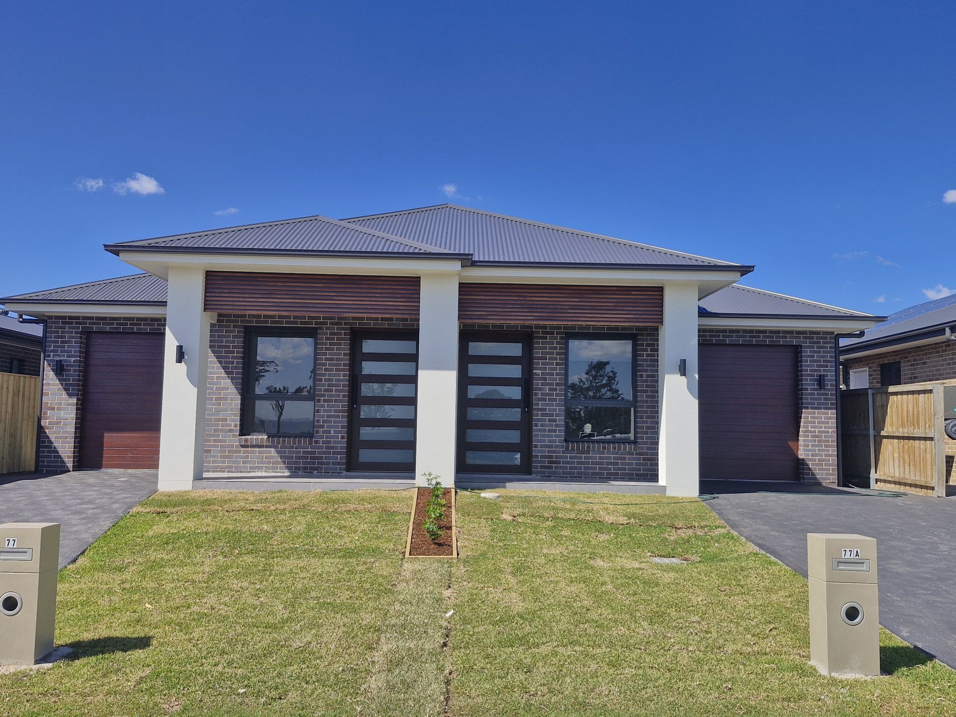 77 Malachite Street, Chisholm