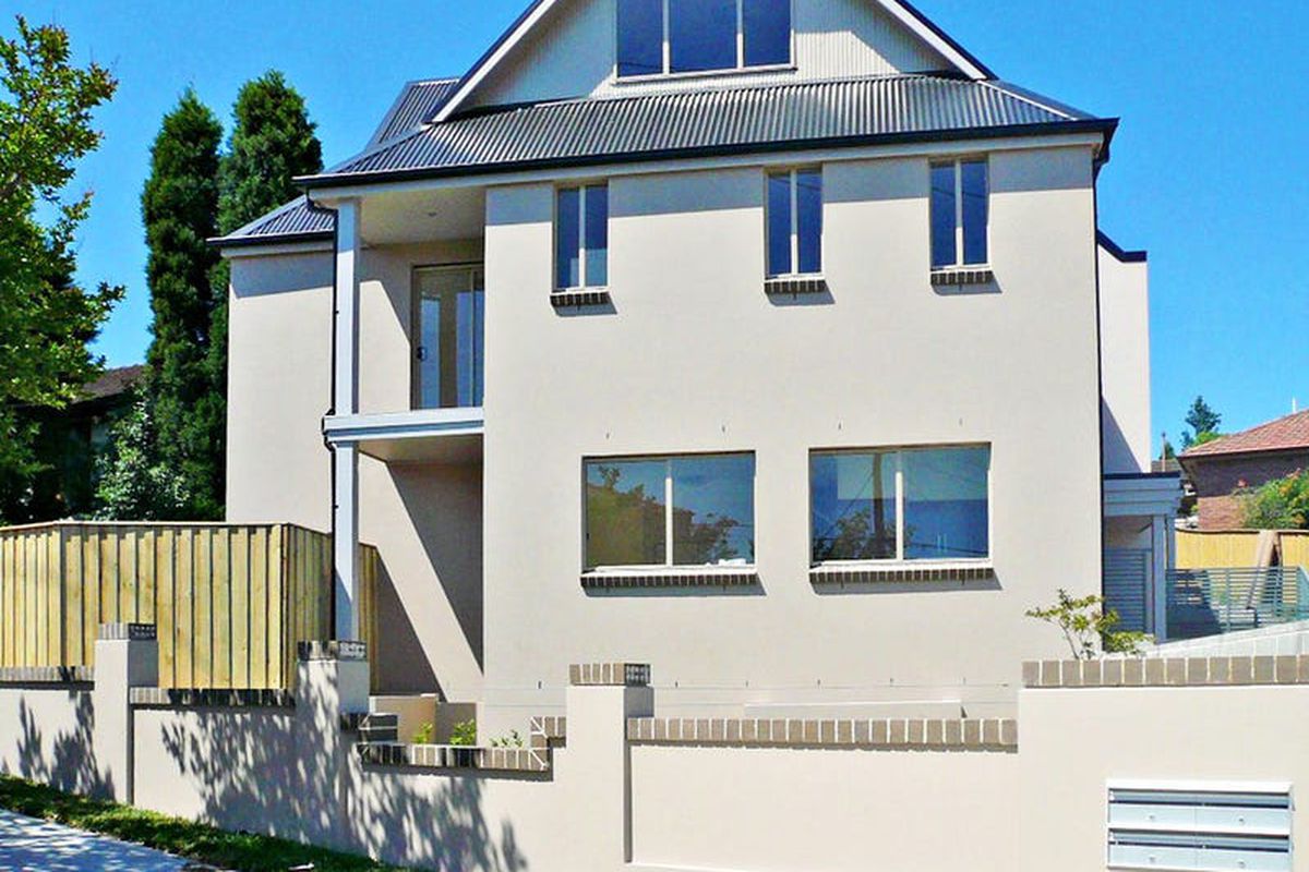 1 / 12 Sophie Street, Telopea