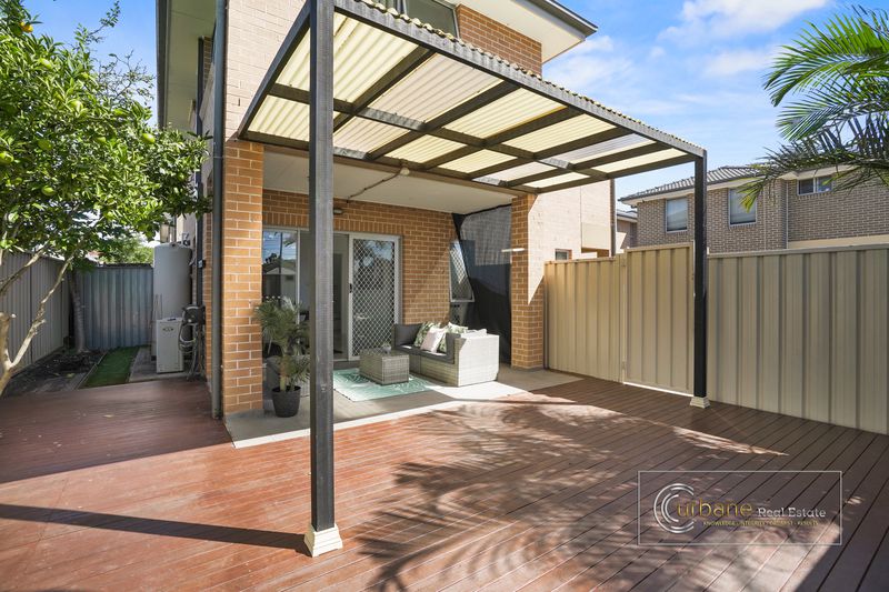7 / 61 Portico Parade, Toongabbie