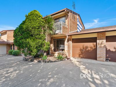 2 / 16 Morton Street, Huskisson