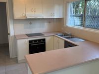 12 Grandchester Street, Sunnybank Hills