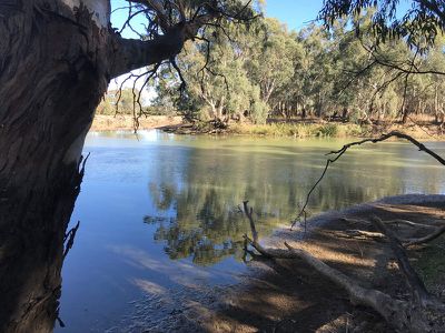 2 / Murray Road, Murrabit