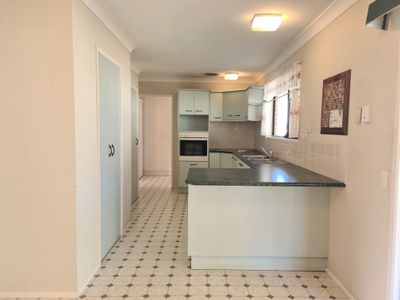 49 Murrajong Road, Springwood