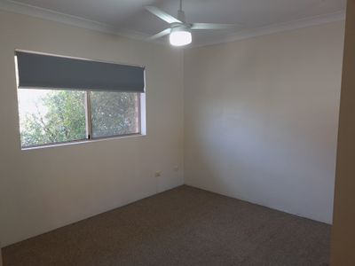 10 / 28 Sykes Court, Southport