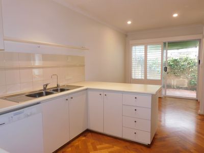 10 Onslow Road, Shenton Park
