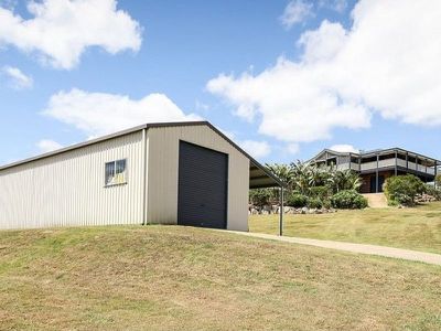 2 Tradewind Close, River Heads