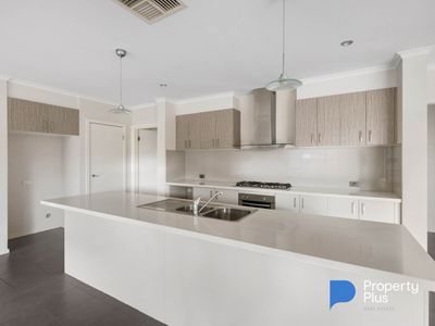 81 Greenfield Drive, Epsom