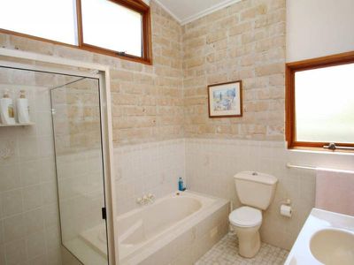 82 Port Stephens Street, Tea Gardens