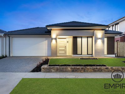 120 Yeungroon Boulevard, Clyde North