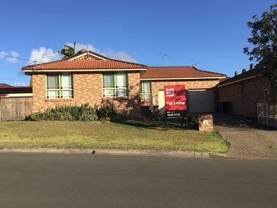 2 / 1 Stewart Place, Barrack Heights