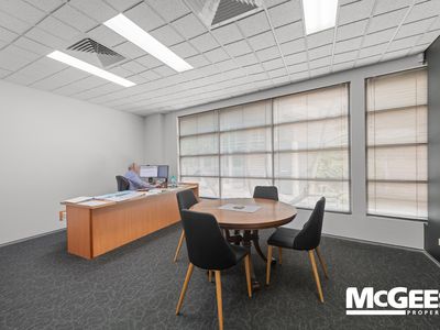 8 / 34 Commercial Road, Newstead