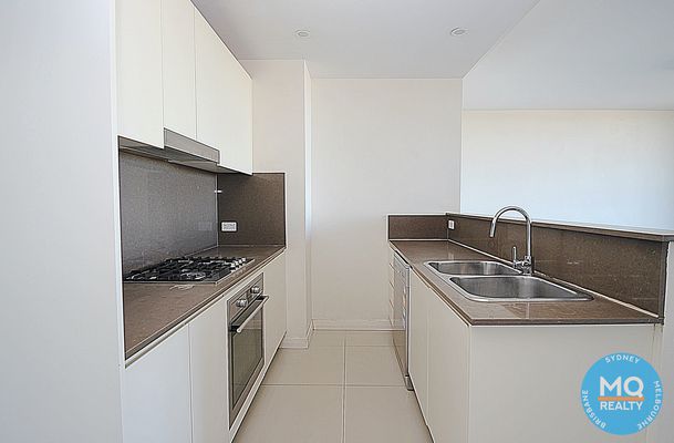 1204 / 6 East Street, Granville