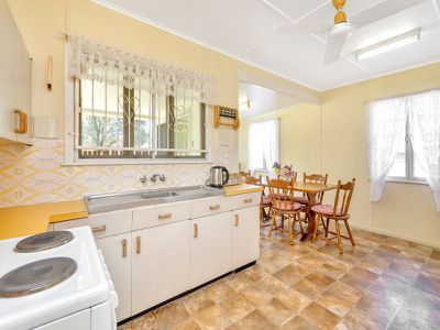 92 Cemetery Road, Eastern Heights