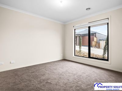 1 Einstein Court, Pakenham