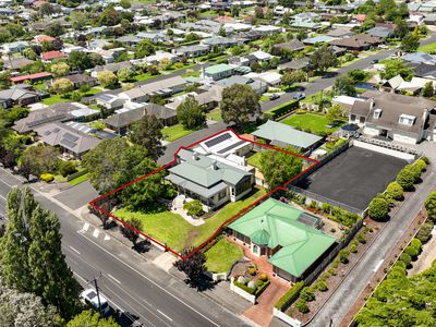 20 Lake Terrace East, Mount Gambier