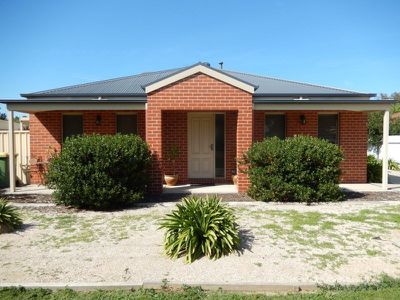 1 / 58 Russell Street, Howlong