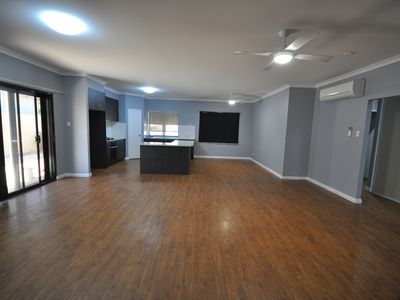 10 Oriole Way, South Hedland