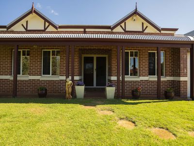 201 Anzac Terrace, Bassendean