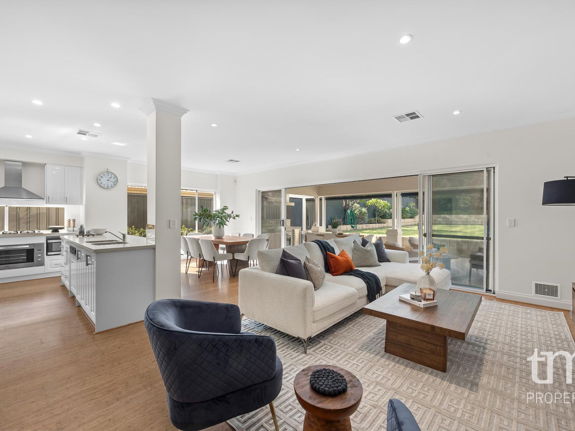 16 Baird Avenue, Nedlands