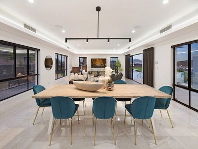 33 Kingfisher Crescent, Palmview