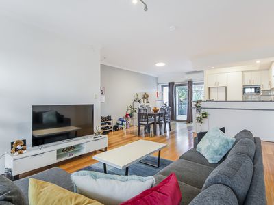 13 / 4 Delhi Street, West Perth