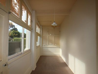 2 / 272 Latrobe Terrace, Newtown