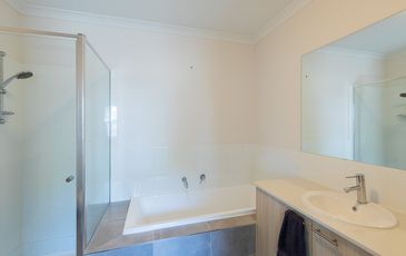 37 Millicent Parade, Officer