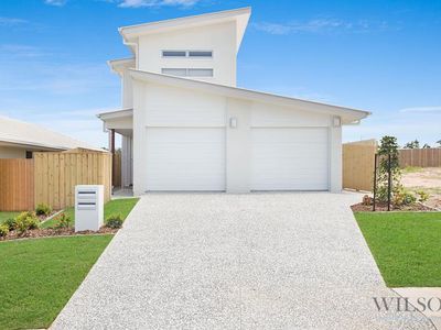 2 / 18 Mayfair Crescent, Kallangur