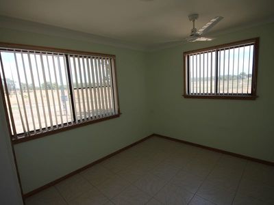 43 Creek Street, Pentland