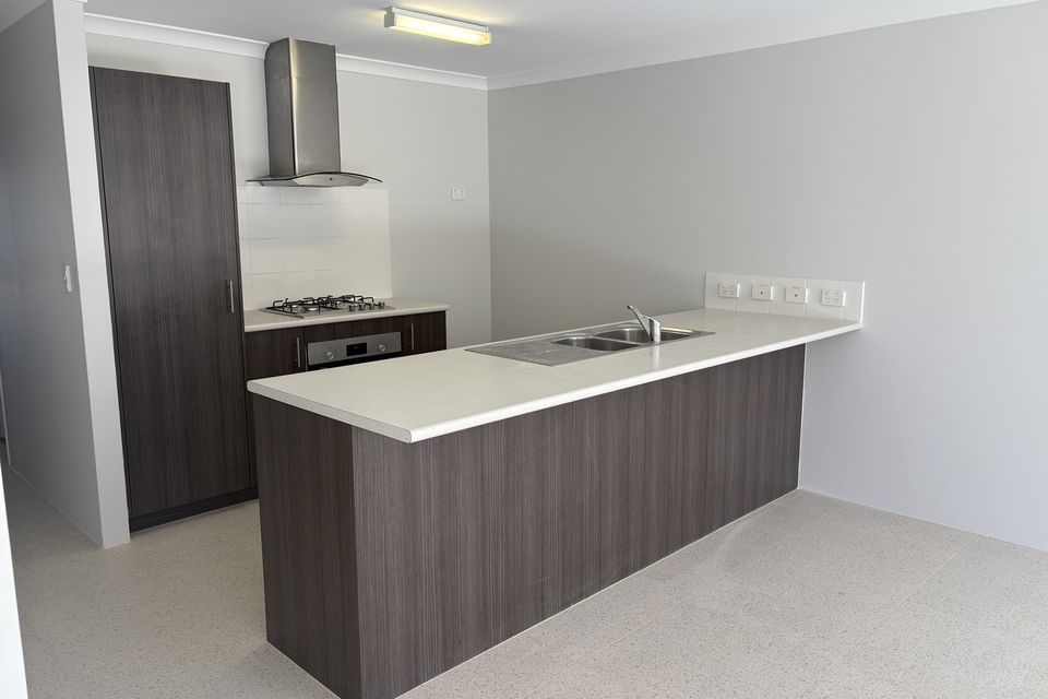 131 Lambeth Cir, Wellard