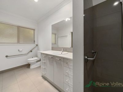 1 Kiewa Crescent, Mount Beauty