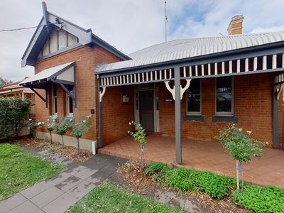 84 Bourke Street, Dubbo