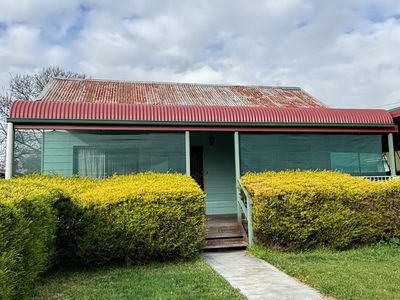 40 Oak Street, Seymour