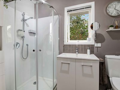 27A Makiri Street, Helensville