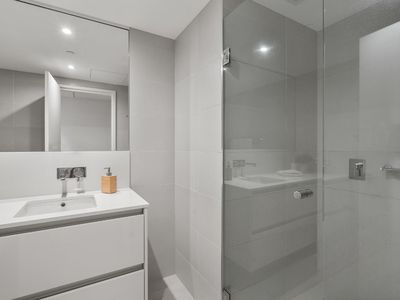 1005/96 Bow River Crescent, Burswood