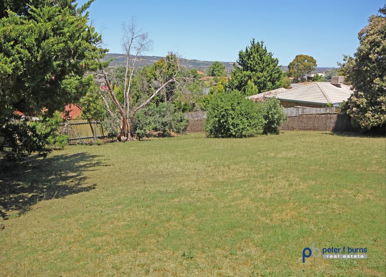 34 French Crescent, Trott Park