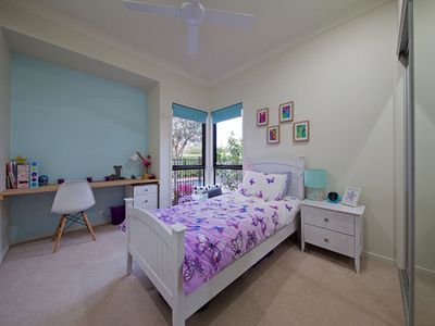 6 Barrington Crescent, Wakerley