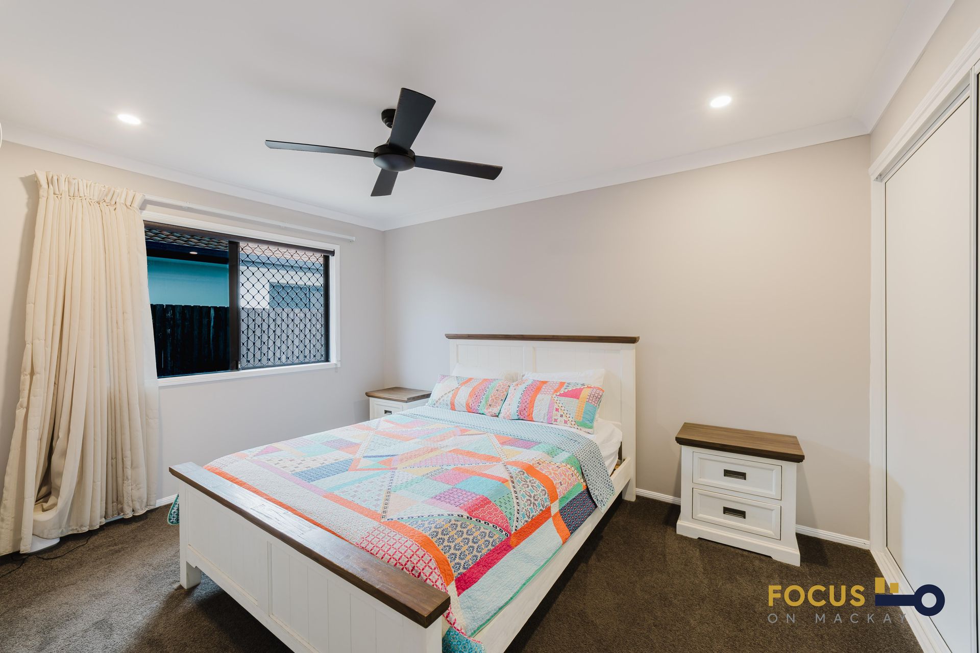 5 Kensington Court, Glenella