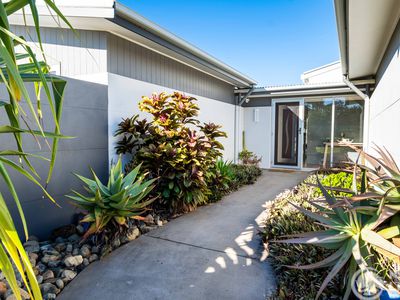8 Susan Place, Skennars Head