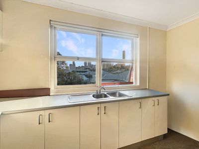 12 / 191 Kent Street, New Farm