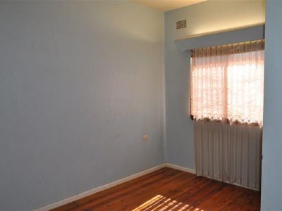 82 Hill  St, Forbes