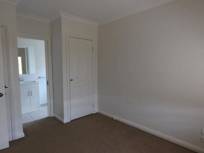 7 Merger Court, Lara