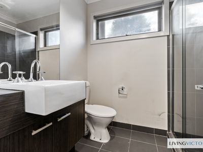 184 Saltwater Promenade, Point Cook