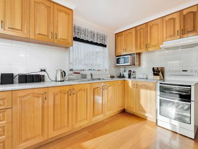 6 Gee Avenue, George Town