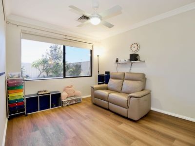 1 Dennis Retreat  , Baldivis