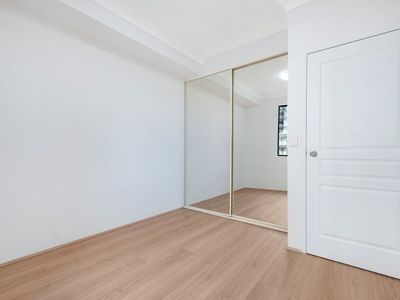30 / 2 - 6 Kendall Street, Harris Park