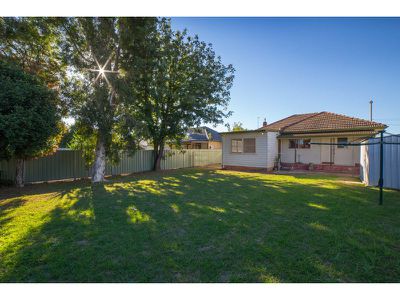 11 Naman Street, Dubbo